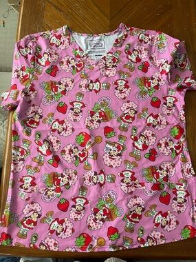 Strawberry Shortcake Pink Women's Scrub Top - Short Sleeve Character Print